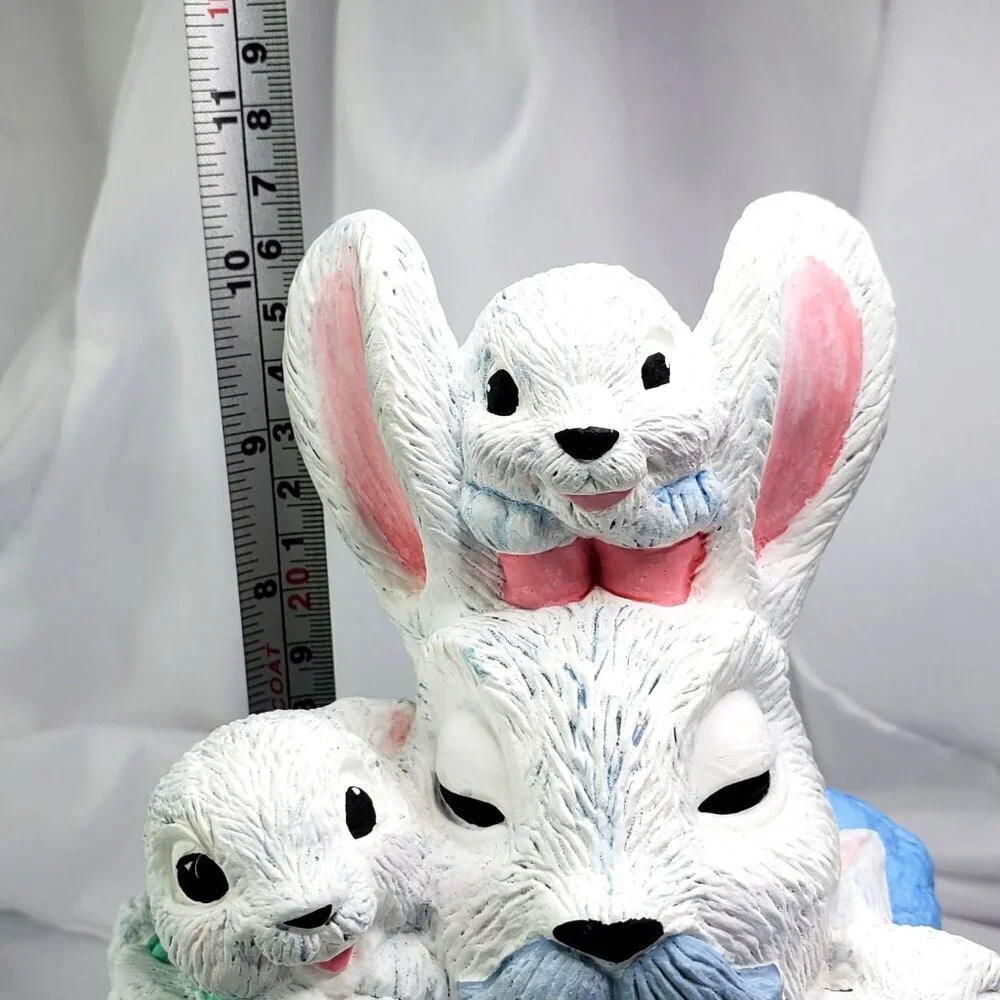 VTG 1994 Easter Bunny Rabbits Grandpa & Kids Large Ceramic Decoration 10